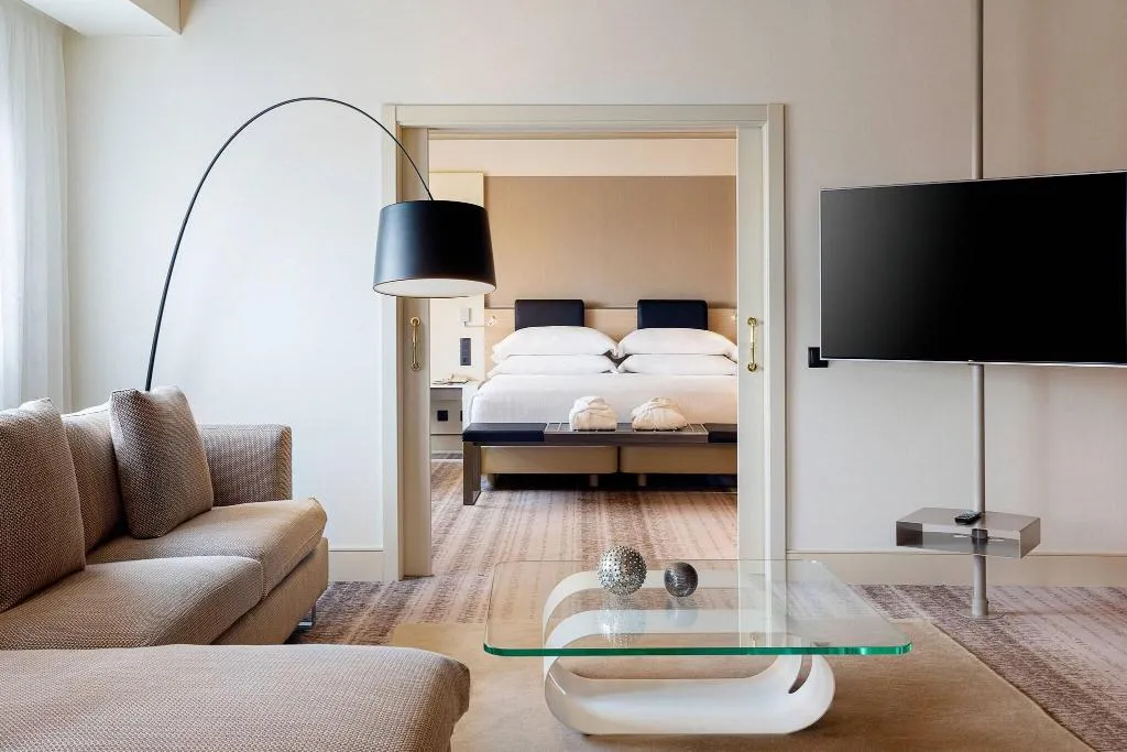 Room, Marriott Hotel Madrid Auditorium, Madrid