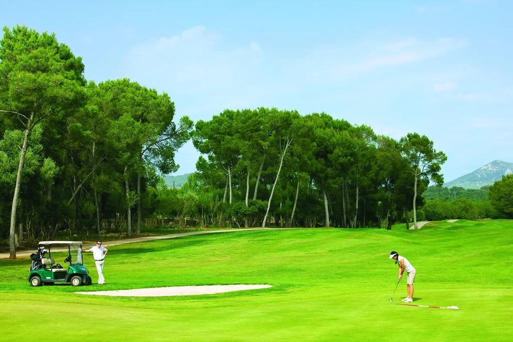 Sports and Entertainment, Marriott's Club Son Antem, Majorca