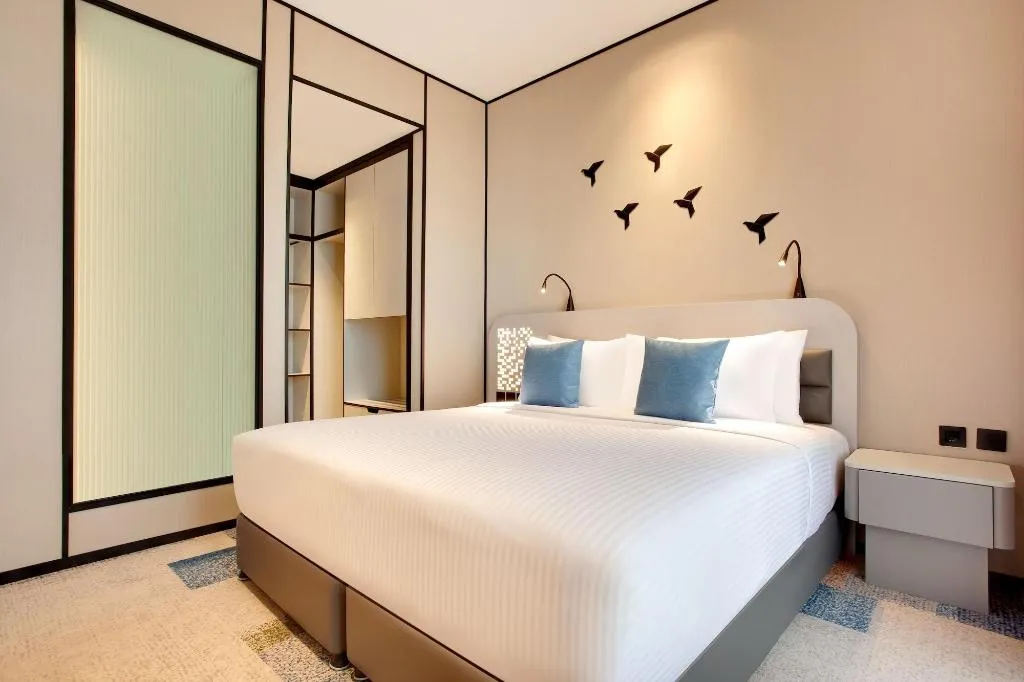 Room, Lemon Tree Hotel Jumeirah, Dubai, Dubai