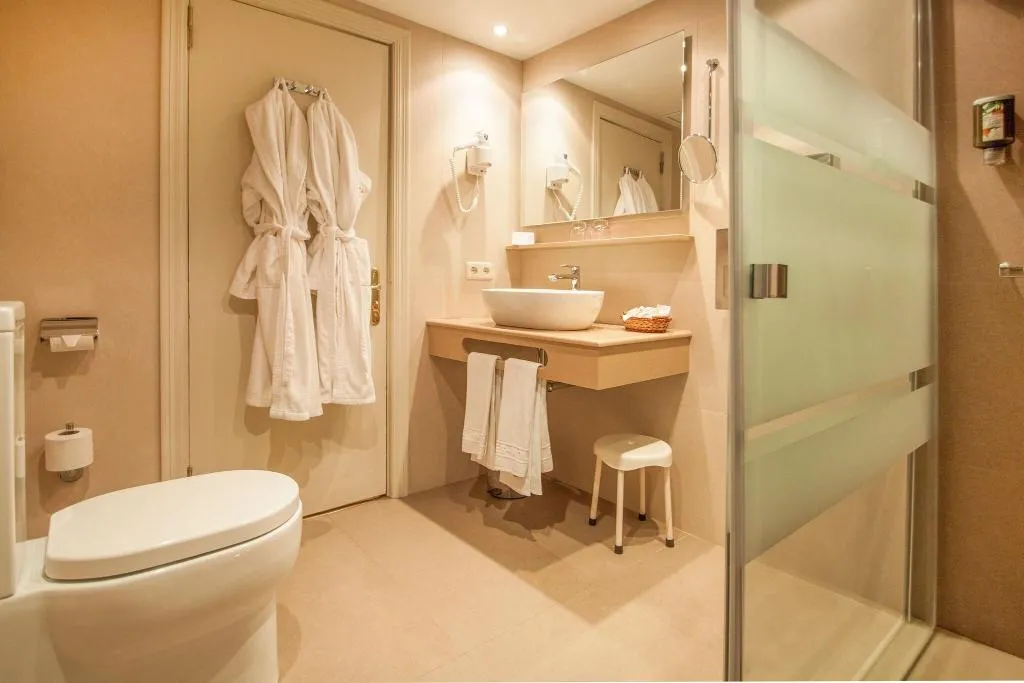 DOUBLE CLASSIC KING BED Room, Es Moli, Majorca