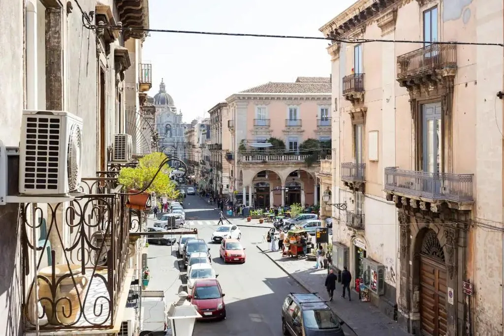 General view, Catania Inn, Catania