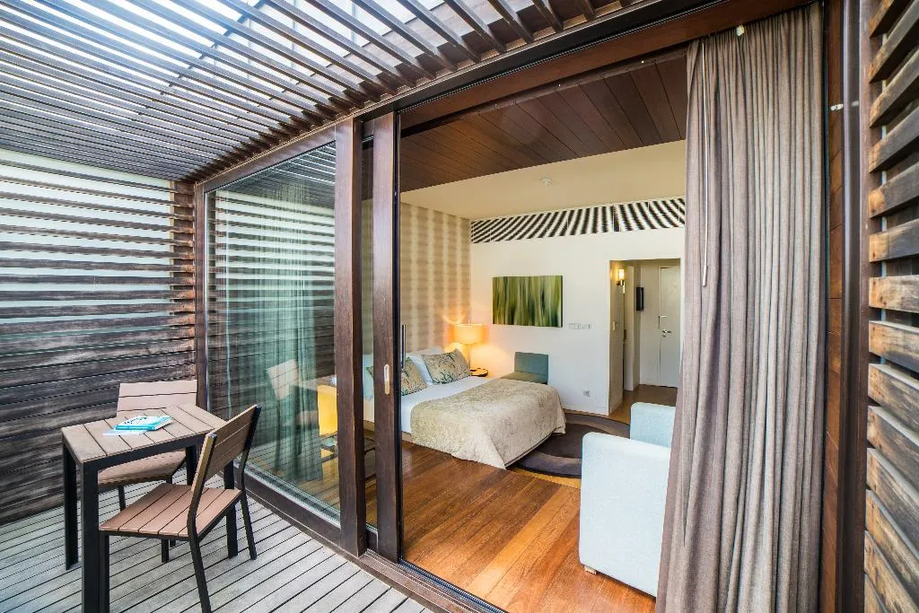 Room WITH TERRACE Room, Hotel Britania Art Deco, Lisbon