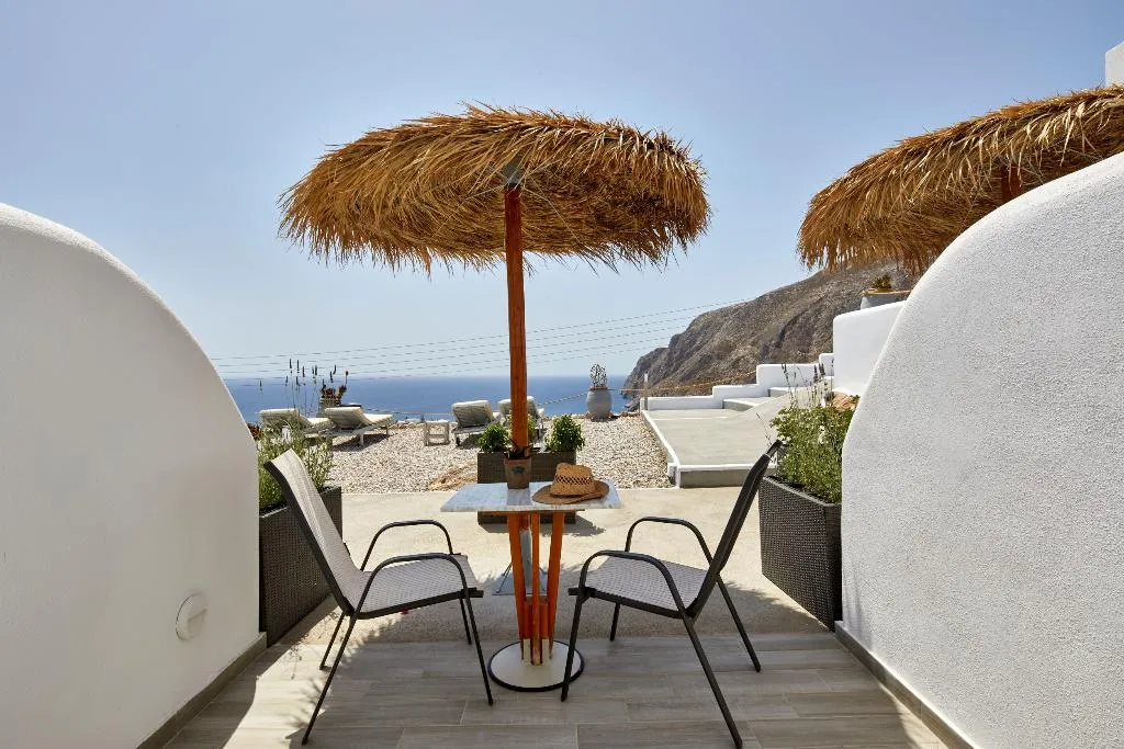 Double or Twin DELUXE SIDE SEA VIEW Room, Acropole Sunrise, Santorini