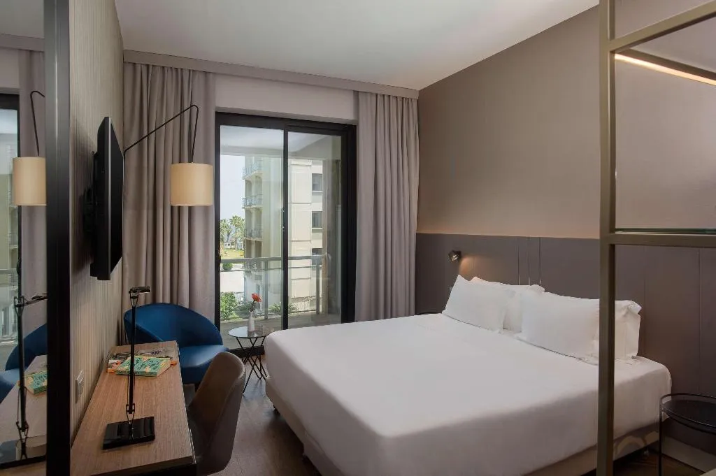 Room, NH Palermo, Palermo