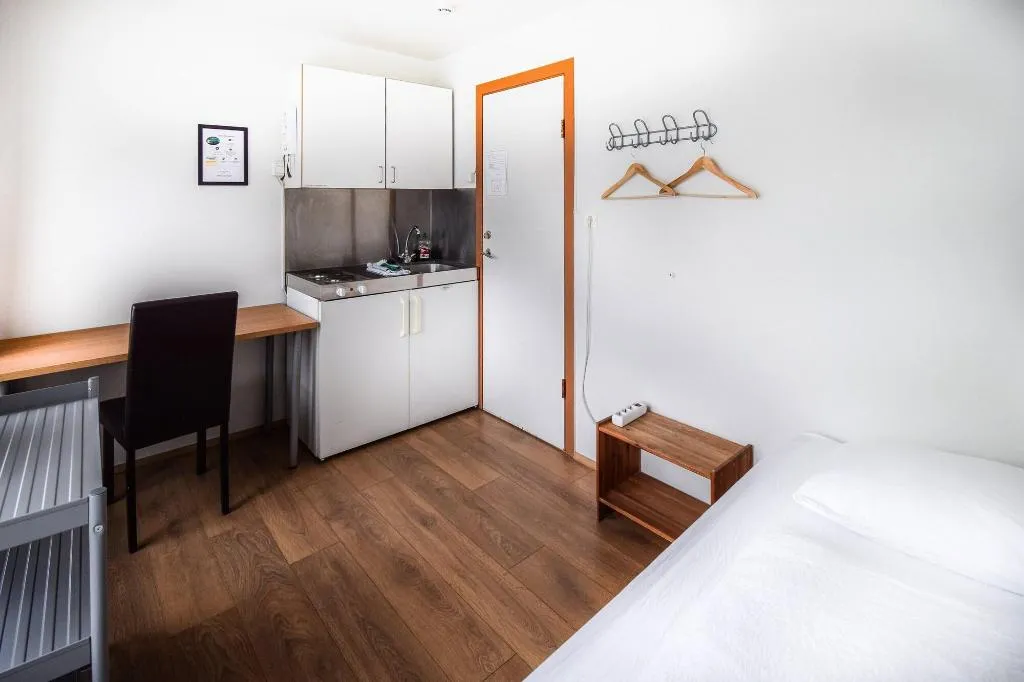 Room, Aurora Guesthouse, Reykjavik
