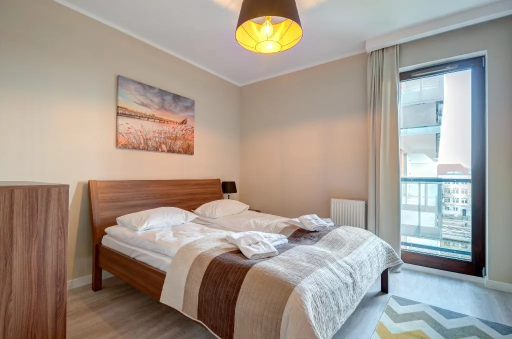 APARTMENT ONE BEDROOM Room, Dom & House Apart Chmielna Park, Gdansk