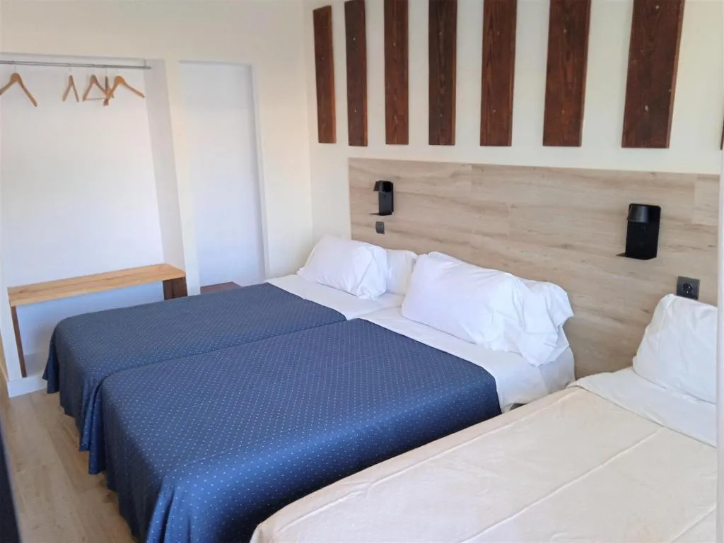 Room, Hotel 153, Barcelona