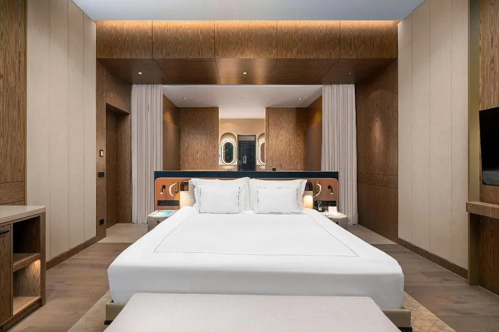 Room, Lara Barut Collection, Antalya