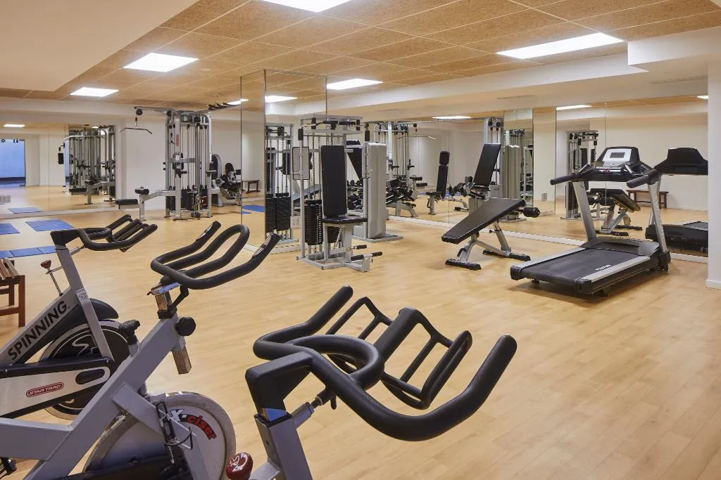 Sports and Entertainment, Torre del Mar Ibiza, Ibiza