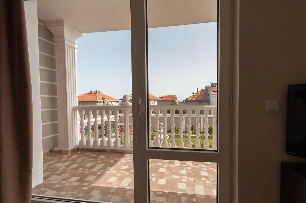 Room, Roel Residence Apartments, Bourgas