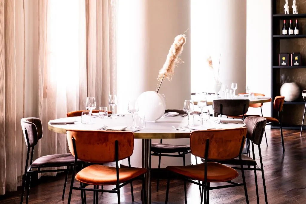 Restaurant, Litta Palace, Milan