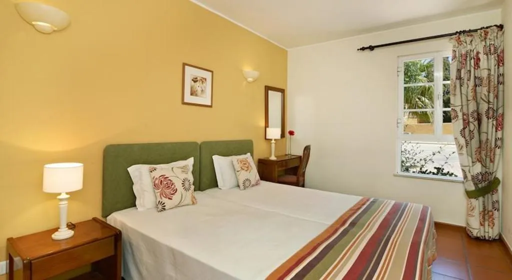 APARTMENT TWO BEDROOMS Room, Vila Alba Apartamentos, Algarve