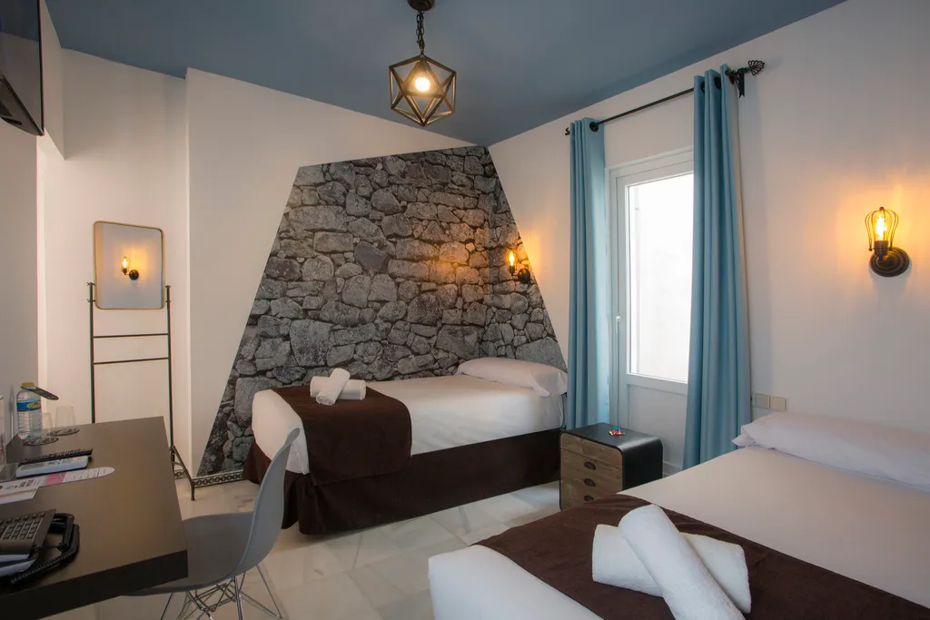 TRIPLE STANDARD Room, Casual don Juan Tenorio Sevilla, Seville