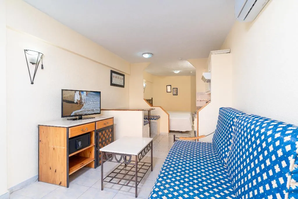 STUDIO ECONOMY Room, HOVIMA Santa Maria, Tenerife