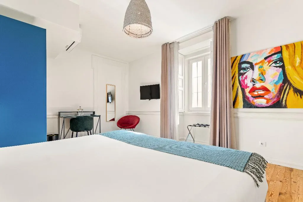 DOUBLE SUPERIOR WITH DOUBLE BED Room, Jardim Da Lapa By Shiadu, Lisbon