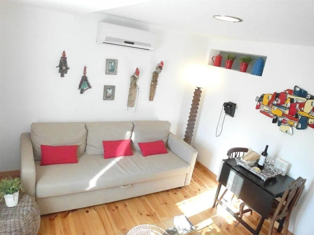 Room, Santosweethome 1, Lisbon