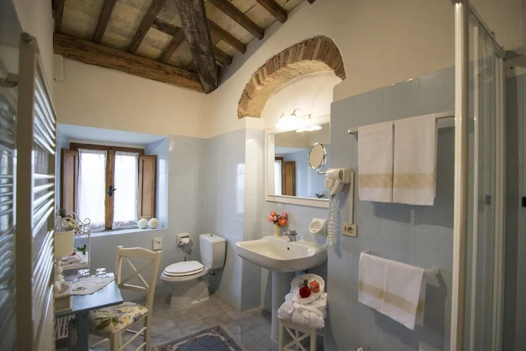 DOUBLE SUPERIOR Room, Belvedere Di San Leonino, Florence