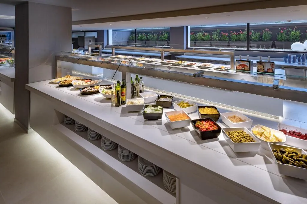 Restaurant, Caprici Beach Hotel & Spa, Costa Brava