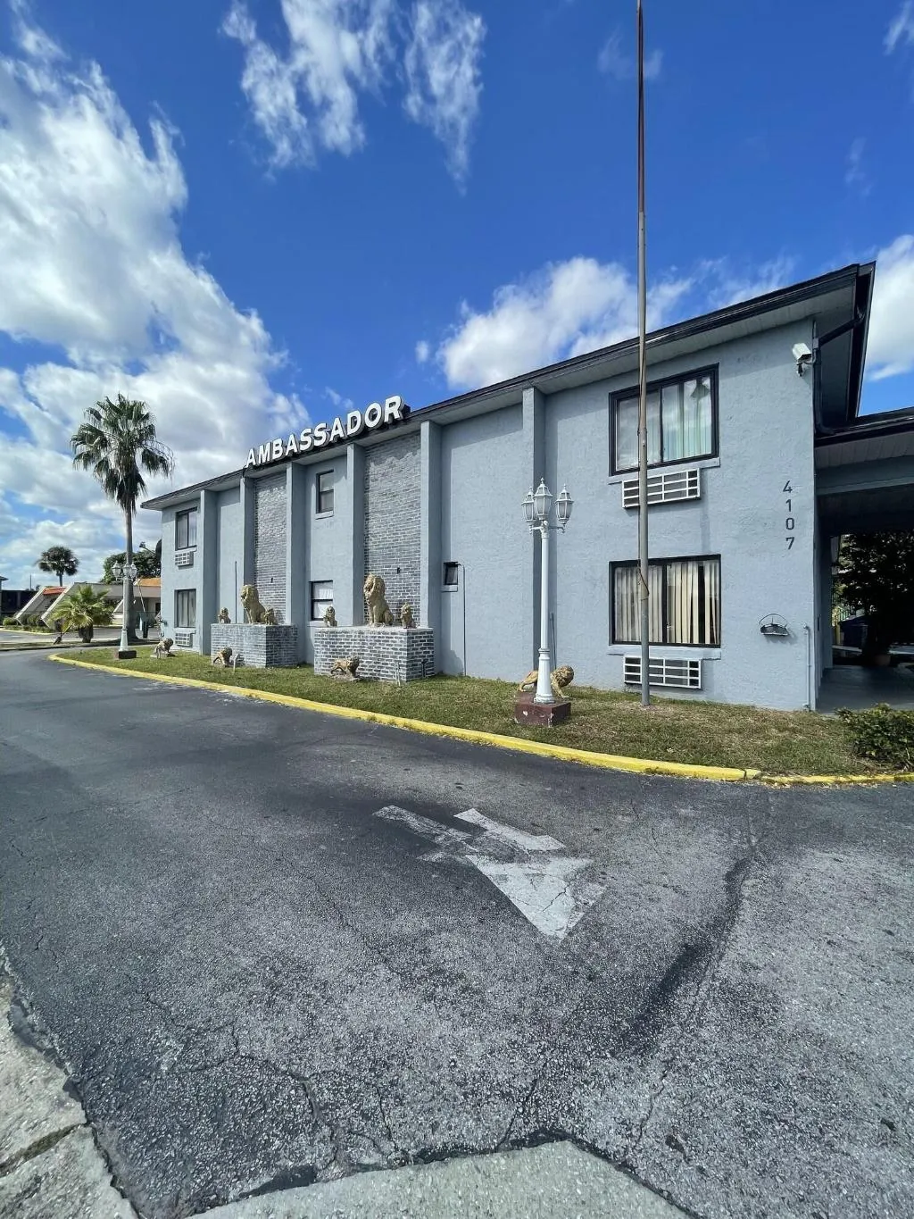 General view, Ambassador Inn, Orlando