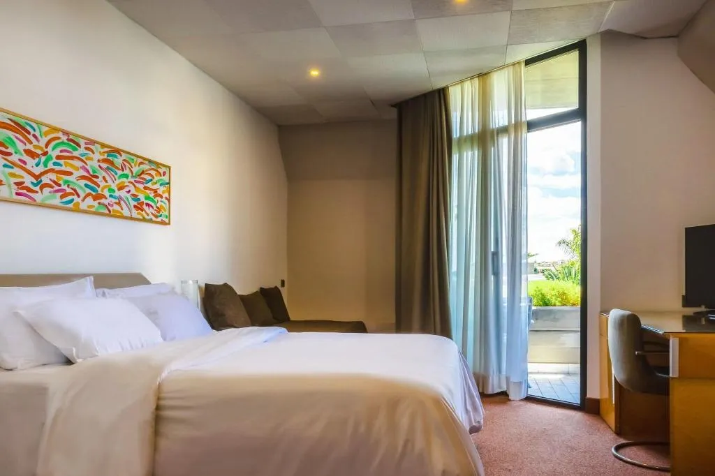 Room, Four Points by Sheraton Catania Hotel & Conference, Catania