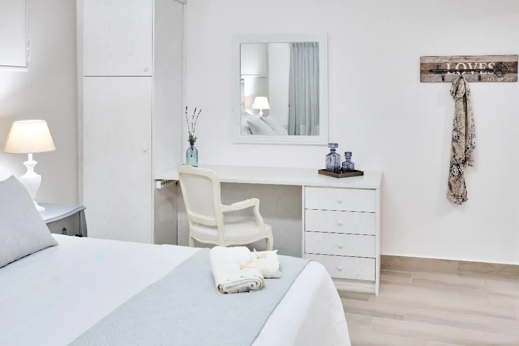 JUNIOR SUITE STANDARD Room, Villa Mare Monte, Crete