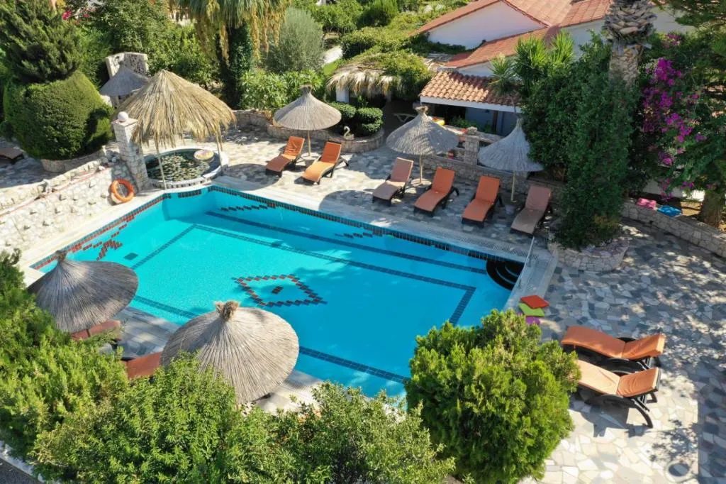 Pool, Elefteria Apts, Rhodes