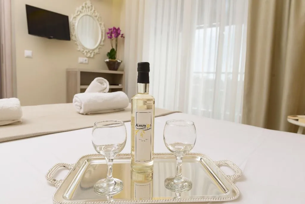 SUITE DELUXE Room, Ammos Beach & Studios, Thessaloniki