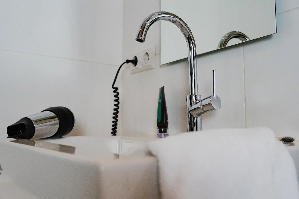 DOUBLE STANDARD Room, Hotel De Hallen, Amsterdam