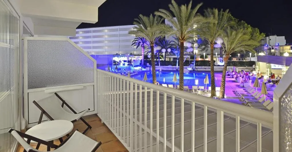 DOUBLE POOL VIEW Room, Sol House Mallorca, Majorca