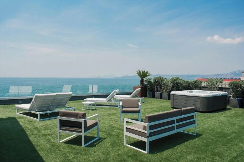 Terrace, Resort Tre Fontane, Naples