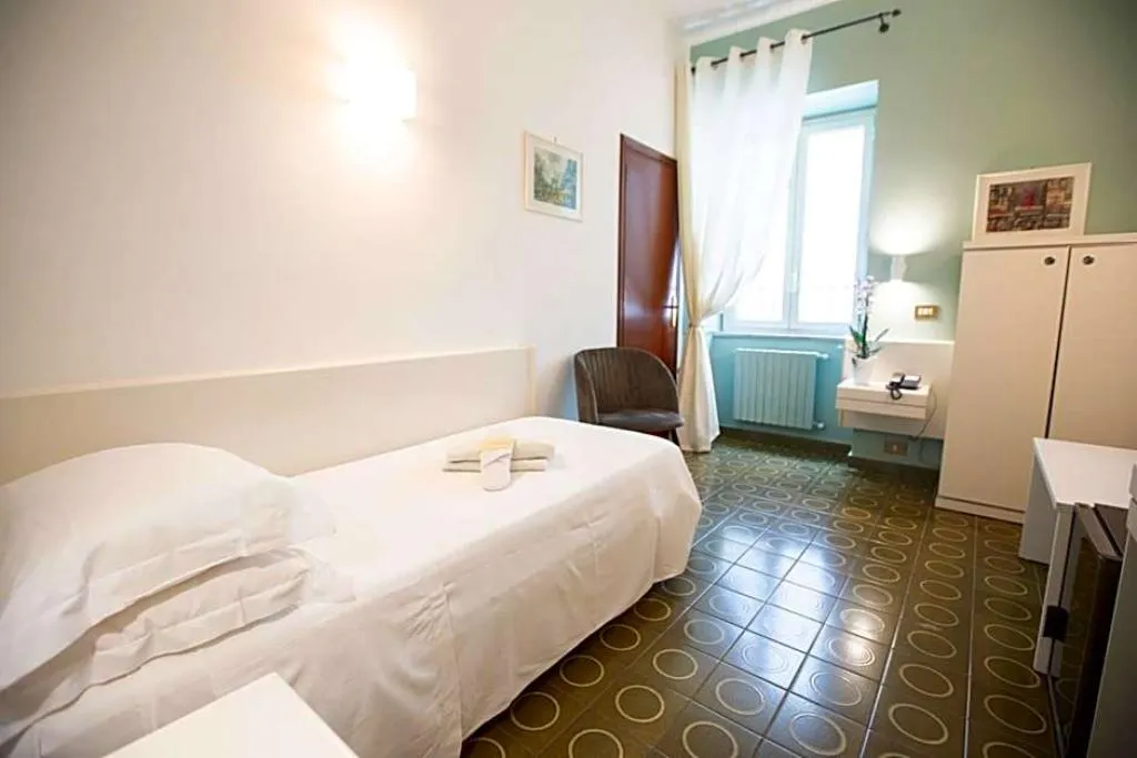 SINGLE STANDARD Room, Hotel Posta, Palermo