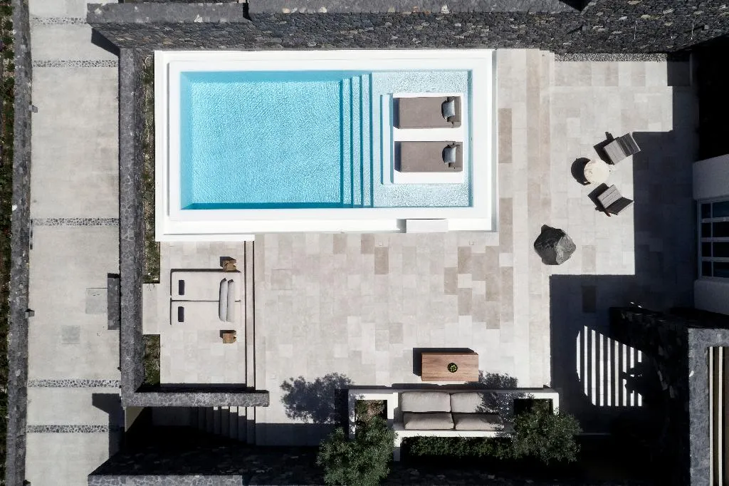 VILLA TWO BEDROOMS WITH PRIVATE POOL Room, Canaves  Epitome, Santorini