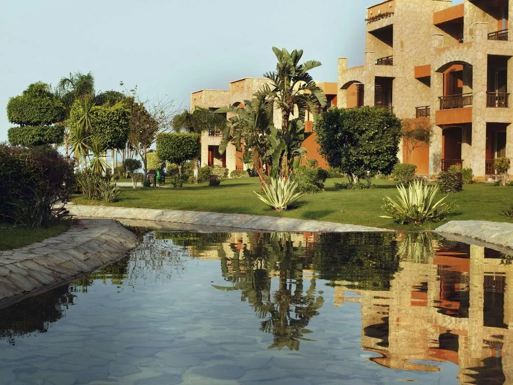TWIN DELUXE GARDEN VIEW Room, Mövenpick El Sokhna, Cairo