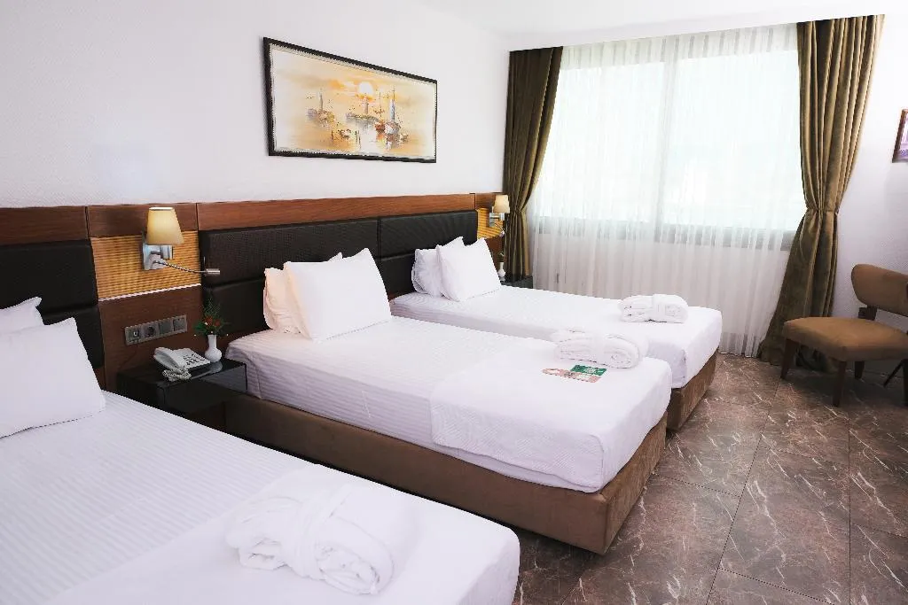 TRIPLE STANDARD Room, Armis Otel, Izmir