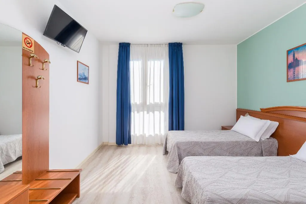 TWIN STANDARD Room, Palladio, Venice