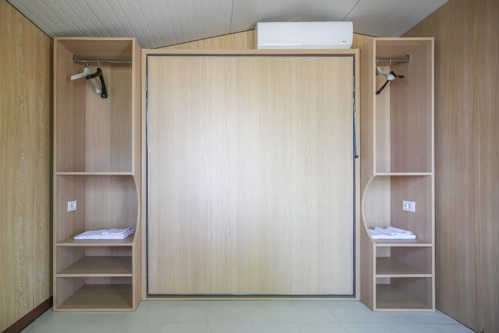 DOUBLE ONE BEDROOM ONE BATHROOM Room, Hostel & Glamping Santa Fortunata, Naples