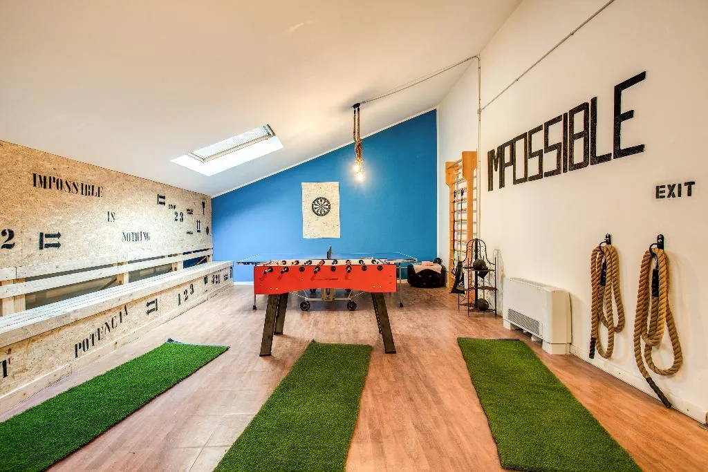 Sports and Entertainment, Hostel Trastevere 2, Rome