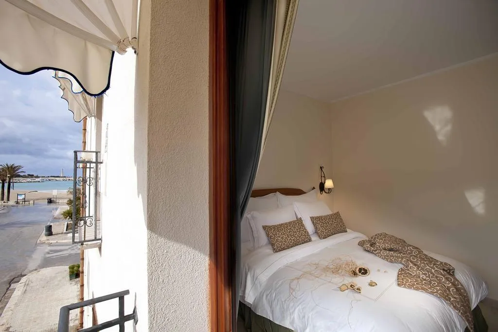DOUBLE COMFORT Room, Miraspiaggia, Palermo
