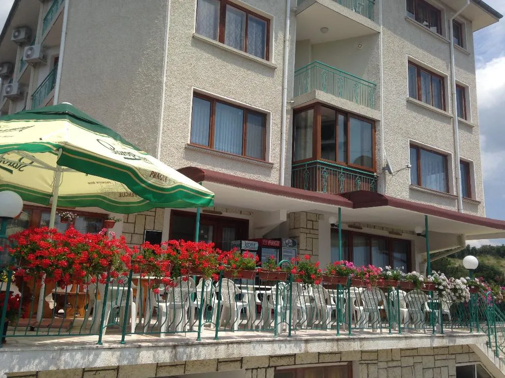 Restaurant, Zora, Bourgas