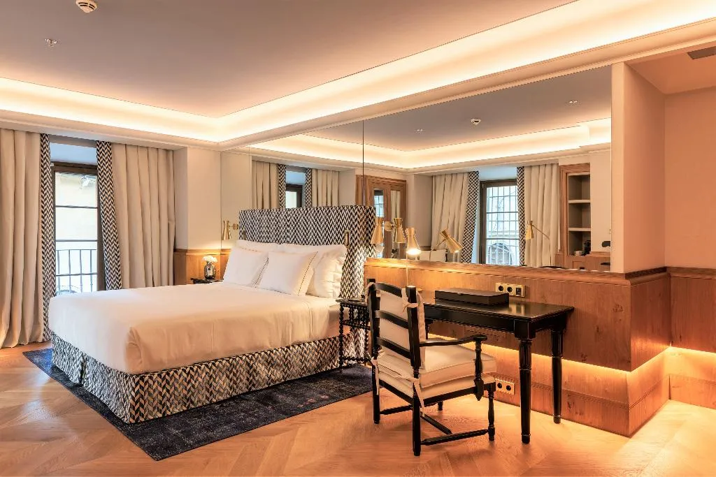 JUNIOR SUITE STANDARD Room, Palacio Solecio, Costa Del Sol