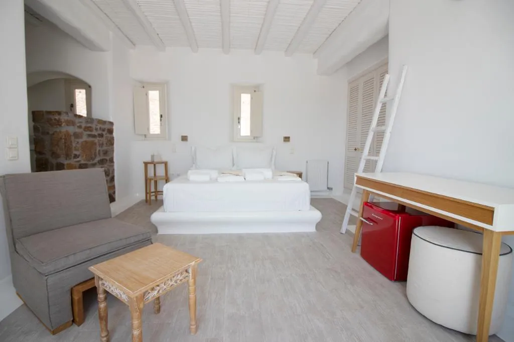 VILLA WITH PRIVATE POOL Room, Myconian Icon Villa, Mykonos