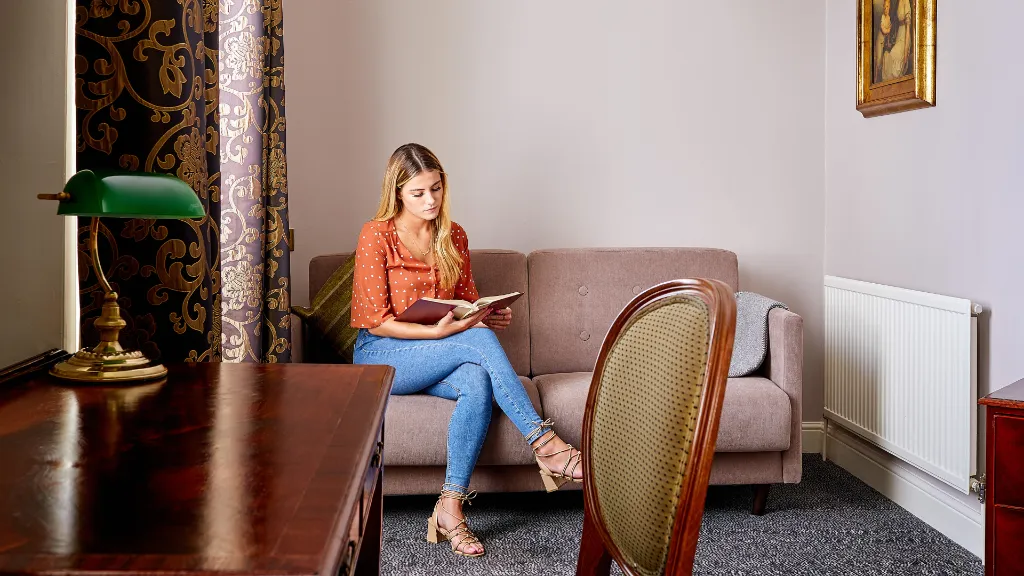 DOUBLE KING SIZE BED Room, Arlington Hotel Dublin, Dublin
