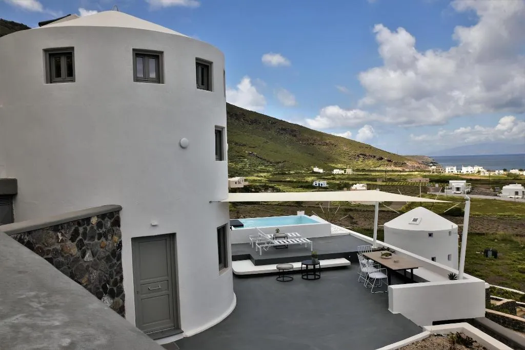General view, Horizon Mills Villas & Suites, Santorini