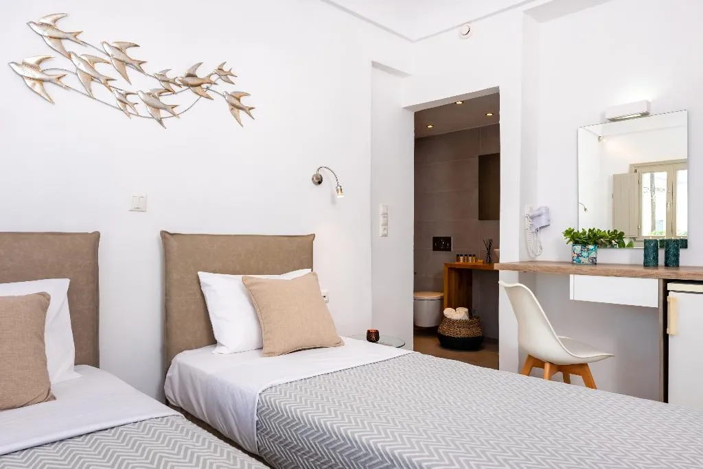 DOUBLE WITH JACUZZI Room, Kalisperis, Santorini