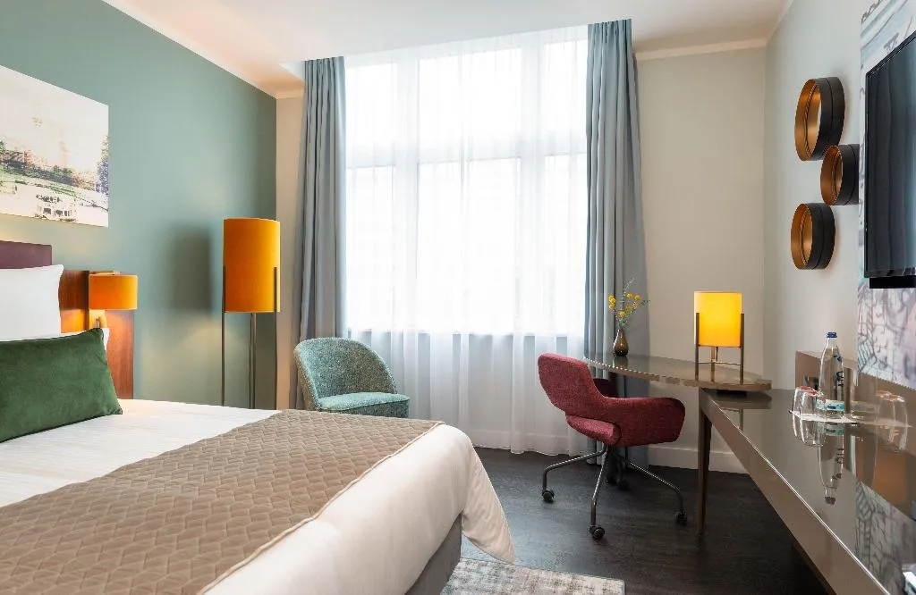 DOUBLE STANDARD Room, Leonardo Royal Hotel Berlin Alexanderplatz, Berlin