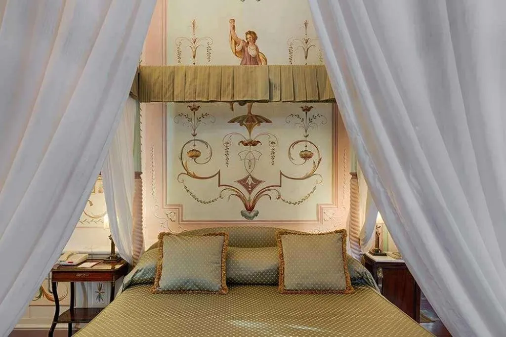 Room, Villa Olmi Firenze, Florence