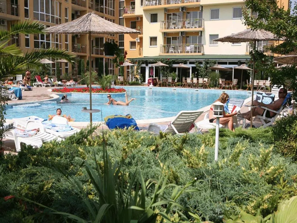 Pool, Joya Park Complex, Varna