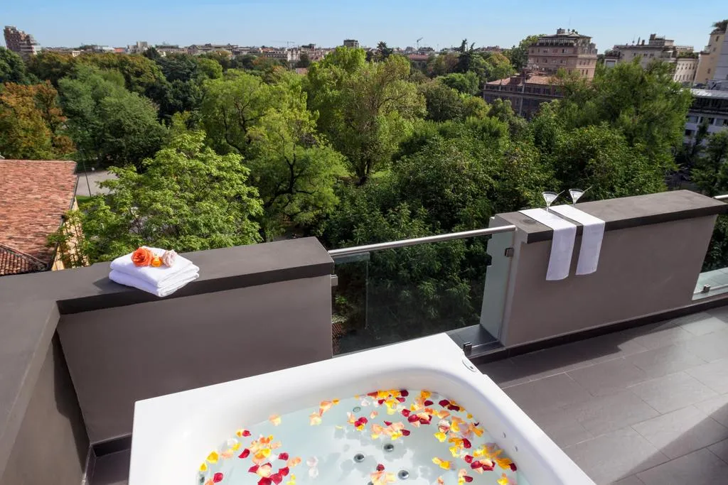 SUITE WITH VIEWS Room, Hotel Manin Milano, Milan