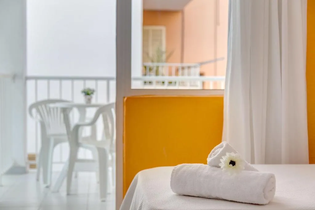 Room, Hotel Garau, Majorca