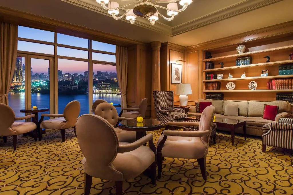 Bar, Kempinski Nile Hotel Garden City Cairo, Cairo